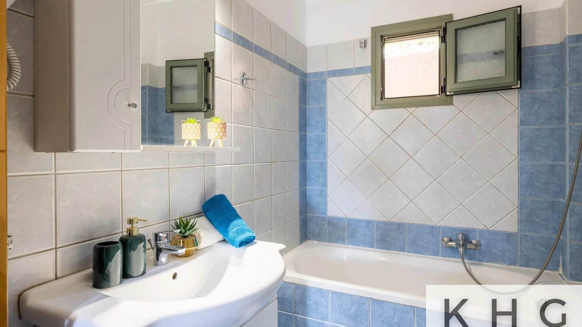 Hermes Luxury Apartment In Vlachata Village! 0*,